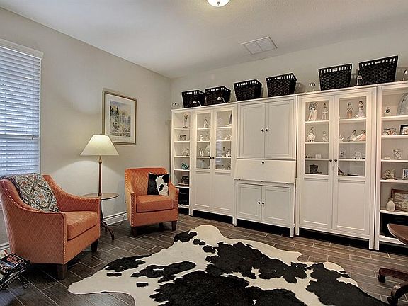 2nd image of 6697 Catalina Ln