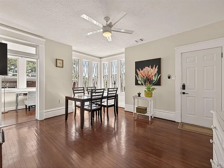 324 W Alabama St #2 — Photo 4