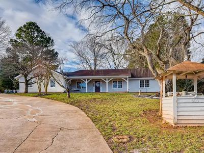655 Rounsaville Rd, Roswell, GA, 30076