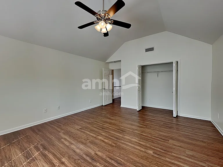 141 Claybrook Ln — Photo 18