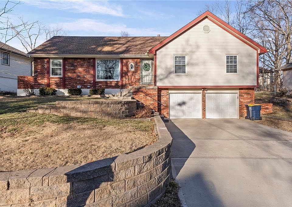 800 NE 96th Ter, Kansas City, MO 64155 | Zillow