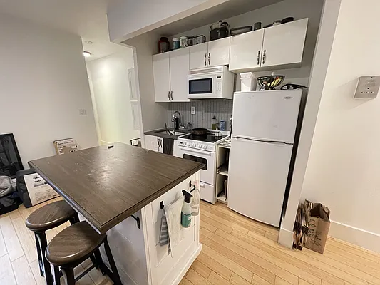 Rented by Corcoran | media 29