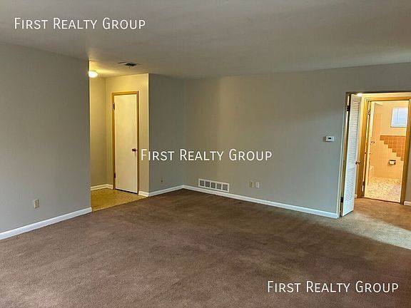 2nd image of 518 Heather Dr APT 2