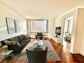 2373 Broadway