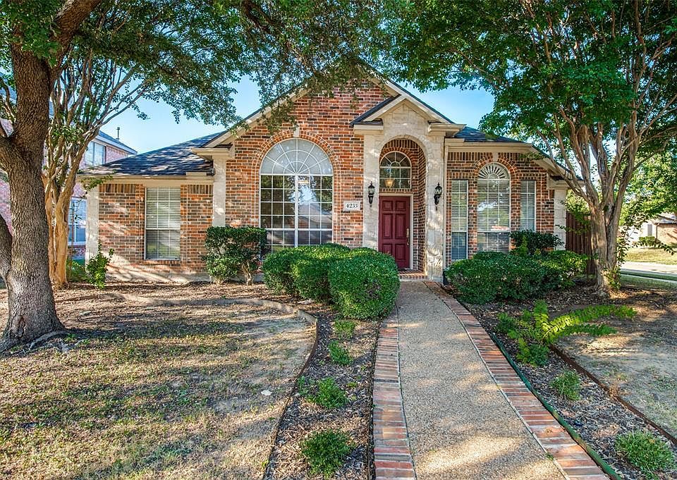 1st image of 4233 Sun Creek Ct