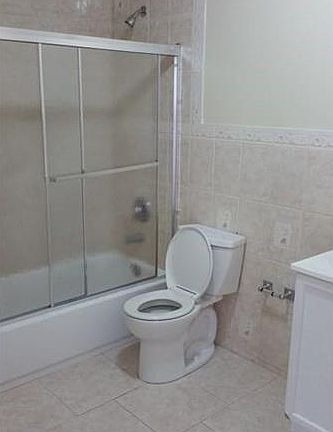 5th image of 27 NE 12th Ave #27