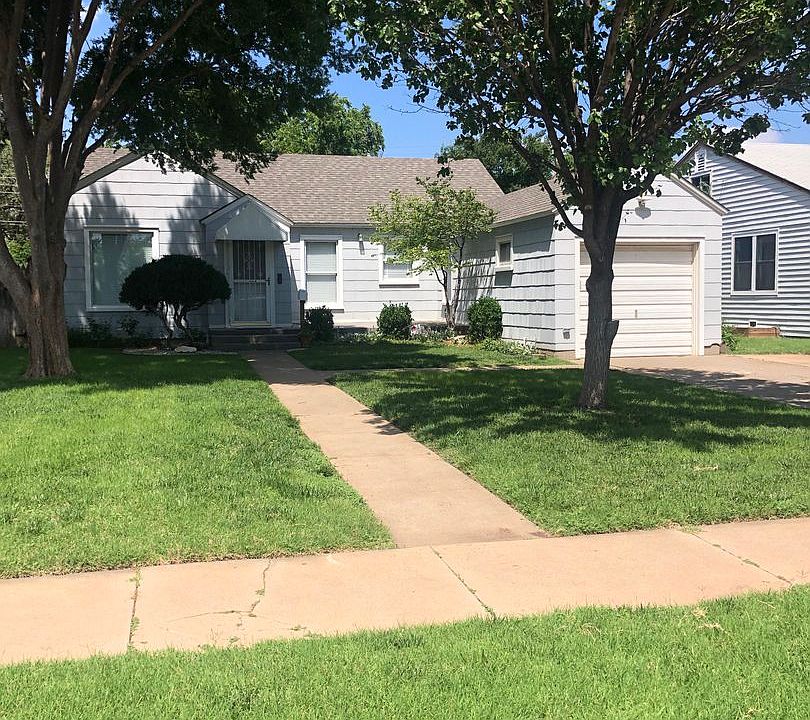 1st image of 918 Bowie St