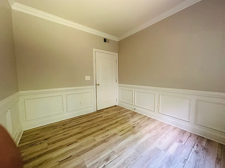 10600 Provincial Dr #102 — Photo 10