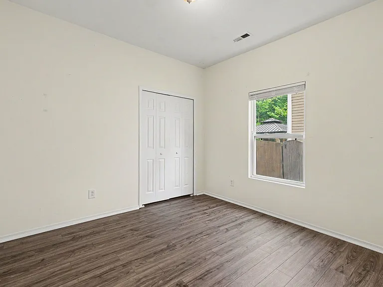 8942 Chalkstone Rd — Photo 13