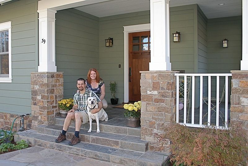 1st image of 39 Ashler Ave
