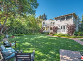 7120 Pacific View Dr, Los Angeles, CA 90068