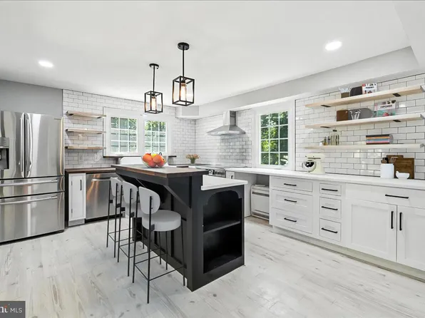 7057 Blackwell Rd, Warrenton, VA 20187