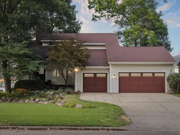 2605 Woody Noll Dr, Portage, MI 49002