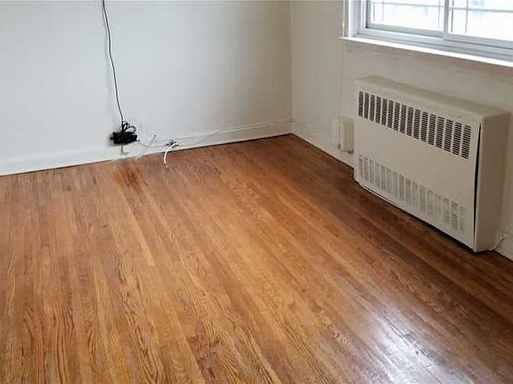 3rd image of 14622 21st Ave