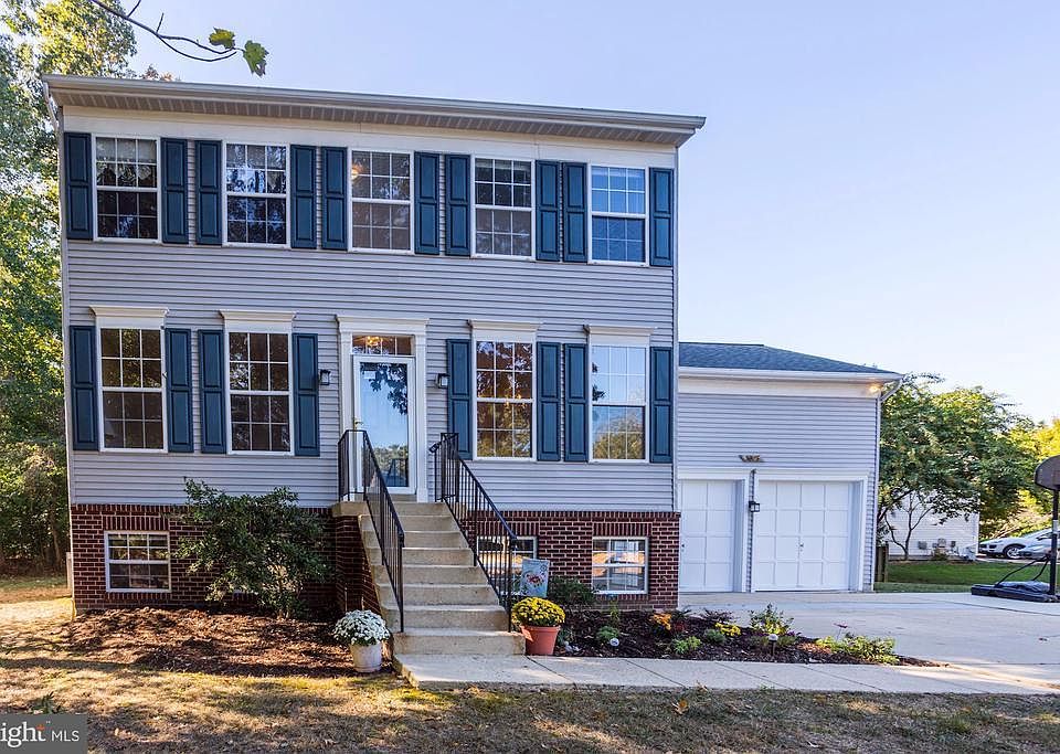 1st image of 5305 Beauvoir Ct