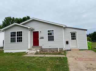195 E Pearl St, Albion, PA 16401