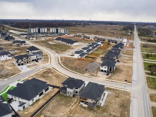 4965 Terra Bella Dr, Lasalle, ON N9H 0M9