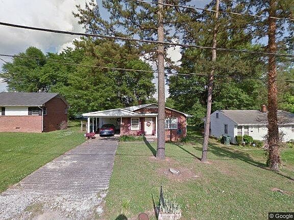 2nd image of 1308 N Highland St