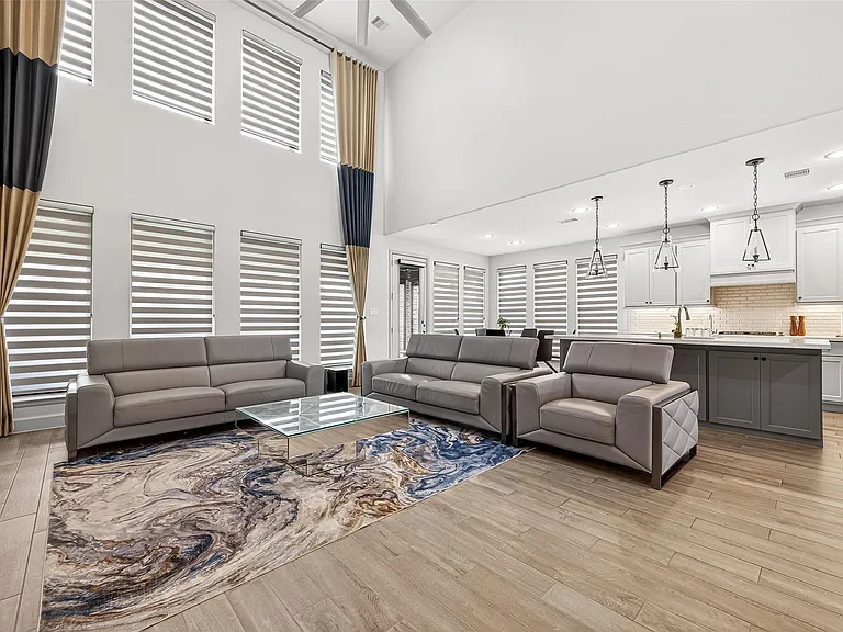 2506 Falling Fig Ln — Photo 12