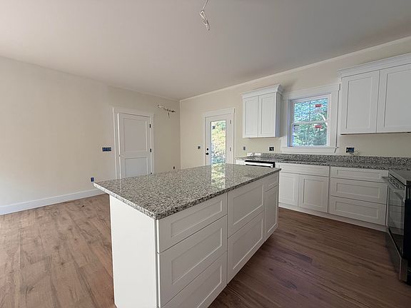 5th image of 45 Meadow Road
