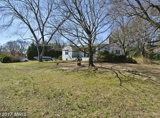 7954 Holly Rd, Pasadena, MD 21122