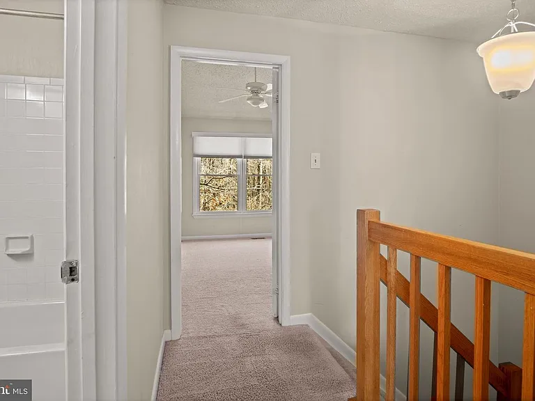 1602 Oak Spring Way — Photo 27