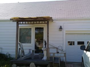 2746 Portland St, Oregon, OH 43616