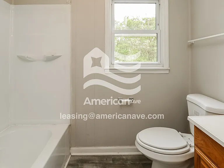 46722_013_bathroom_13664797.jpg