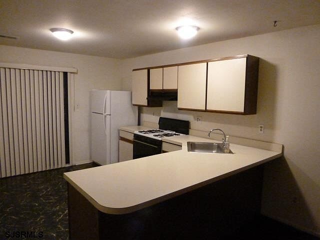 2nd image of 4548 Concord Pl