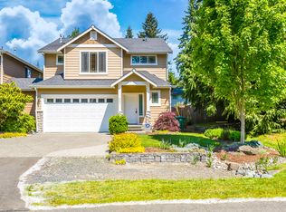 205 183rd St SW #B, Bothell, WA 98012