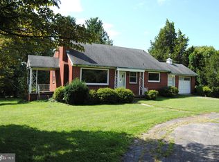 1800 Sandy Hill Rd, Plymouth Meeting, PA 19462