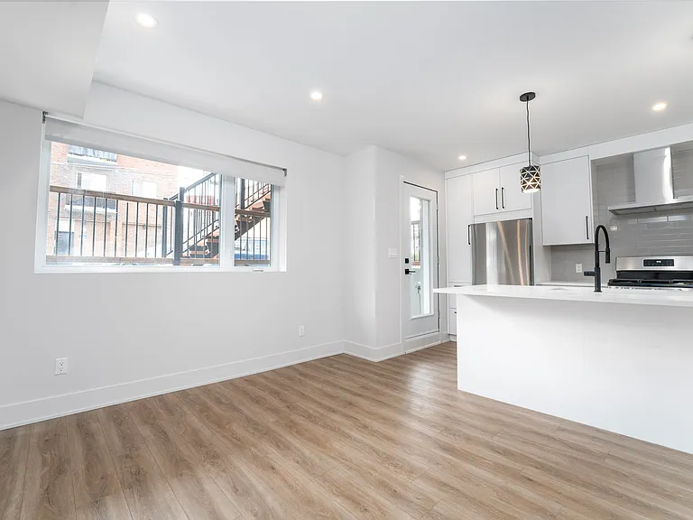 85 Rosemount Ave #C — Photo 6