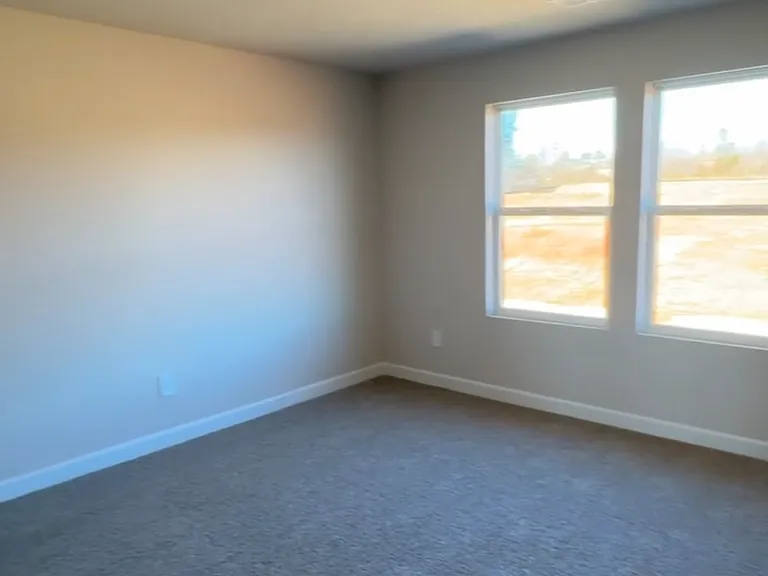 147 Lavinia Cir — Photo 8