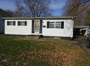720 E Carroll St, Macomb, IL 61455