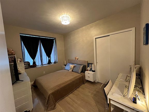 4th image of 42-18 147th Street #2i