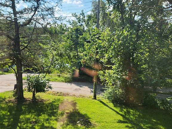 2nd image of 8434 Lake Dr
