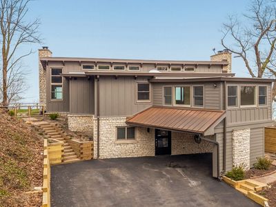 44 Circle Dr, Dune Acres, IN, 46304