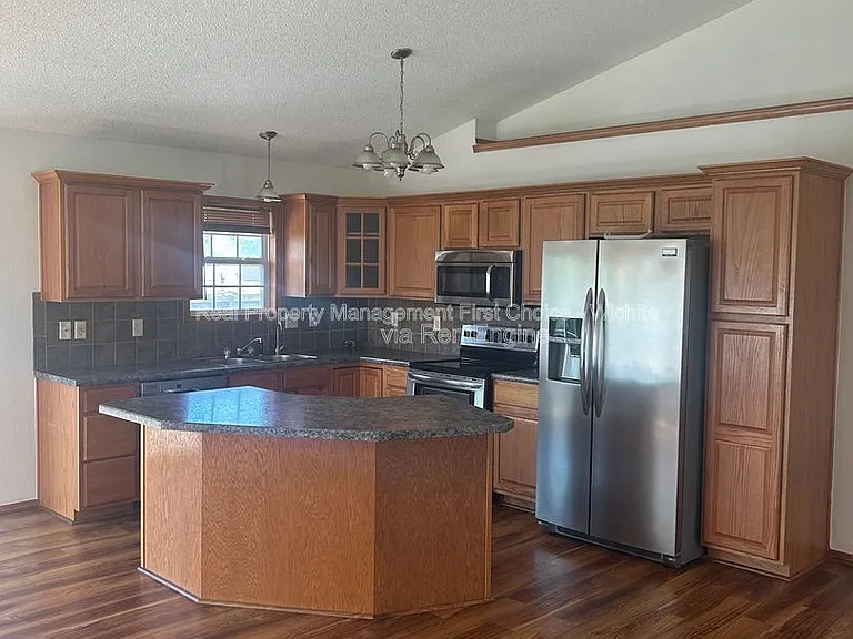 10805 E Funston St — Photo 27