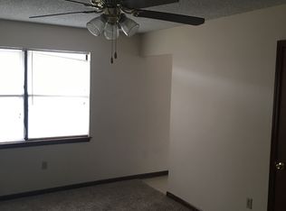106 Club Ln #A, Conway, AR 72034