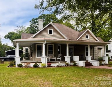 212 Calhoun St, Clover, SC, 29710