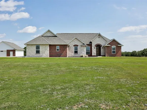 19725 SE 29th St, Harrah, OK 73045