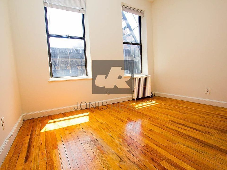 2nd image of 221 E 85th St APT 4