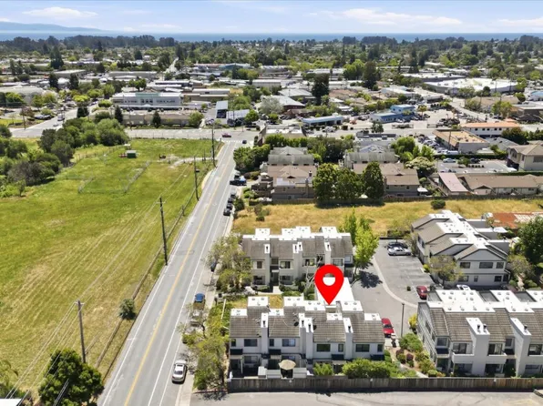 1712 Barrington Ct, Santa Cruz, CA 95065