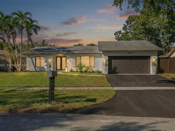 5037 SW 87th Ter, Fort Lauderdale, FL 33328