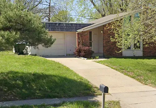 2727 SW Arrowhead Rd Photo 1