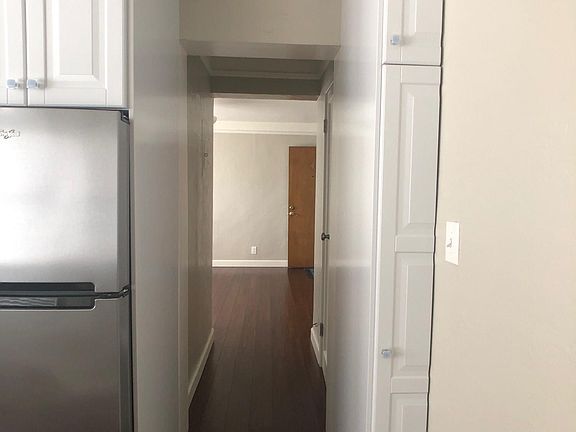 5th image of 1335 Mariposa St #4