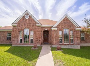 623 Rio St, Uvalde, TX 78801