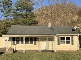 1519 Karin St, Ironton, OH 45638