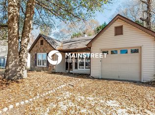 5980 Creekside Dr, Rex, GA 30273