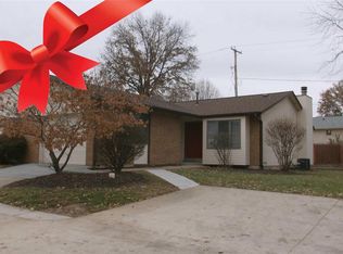279 Timberbrook Dr, Saint Peters, MO 63376